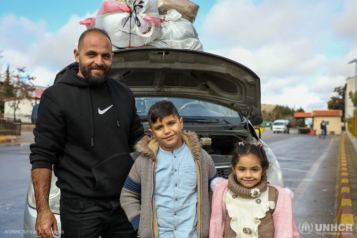 Returning Syrian refugee Mohamed and his family arrive in Syria, after being gone for 10 years.